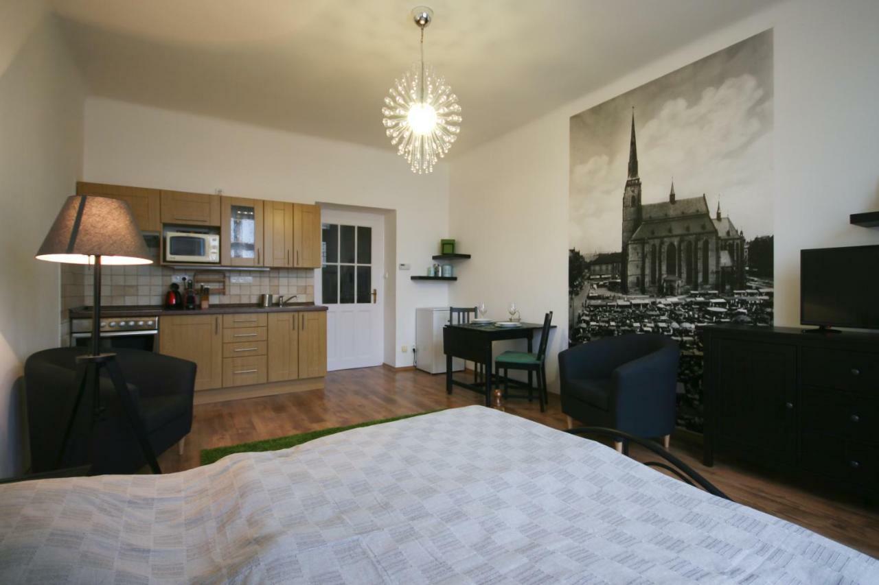 Apartmán Mrakodrap Plzeň Kültér fotó