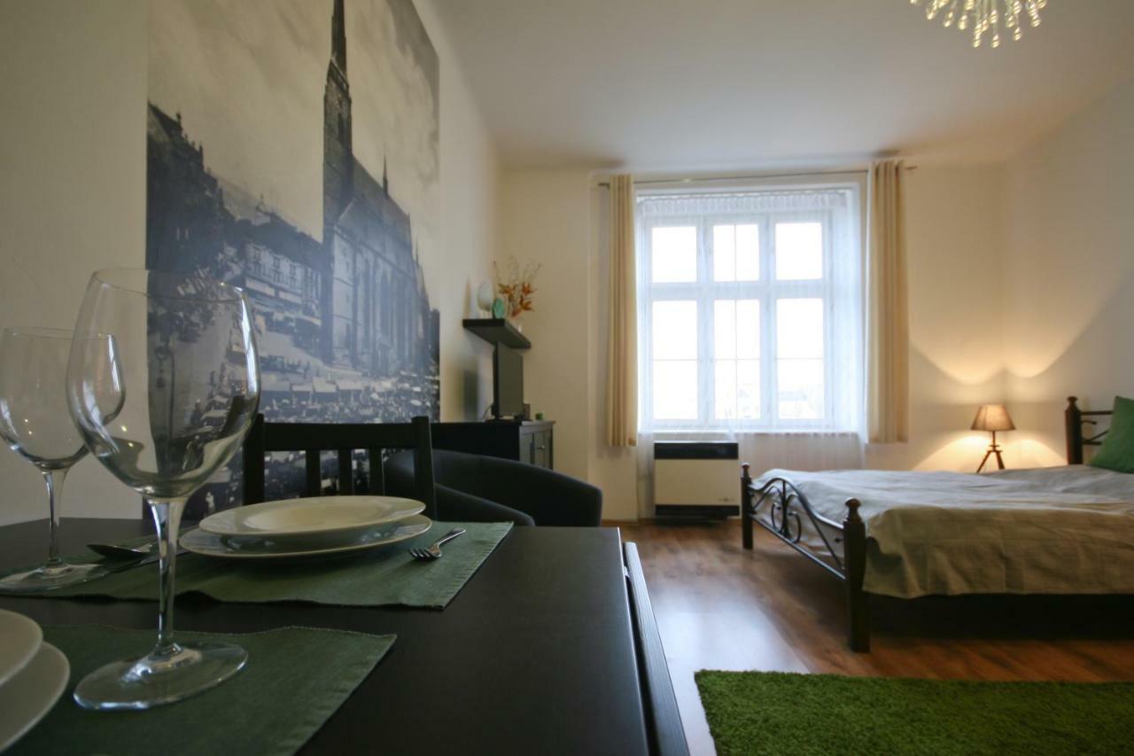 Apartmán Mrakodrap Plzeň Kültér fotó